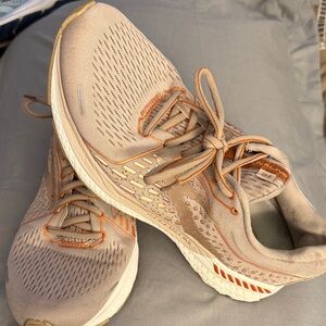 Women's Brooks Adrenaline 21 Athletic Sneakers - Gray and Copper